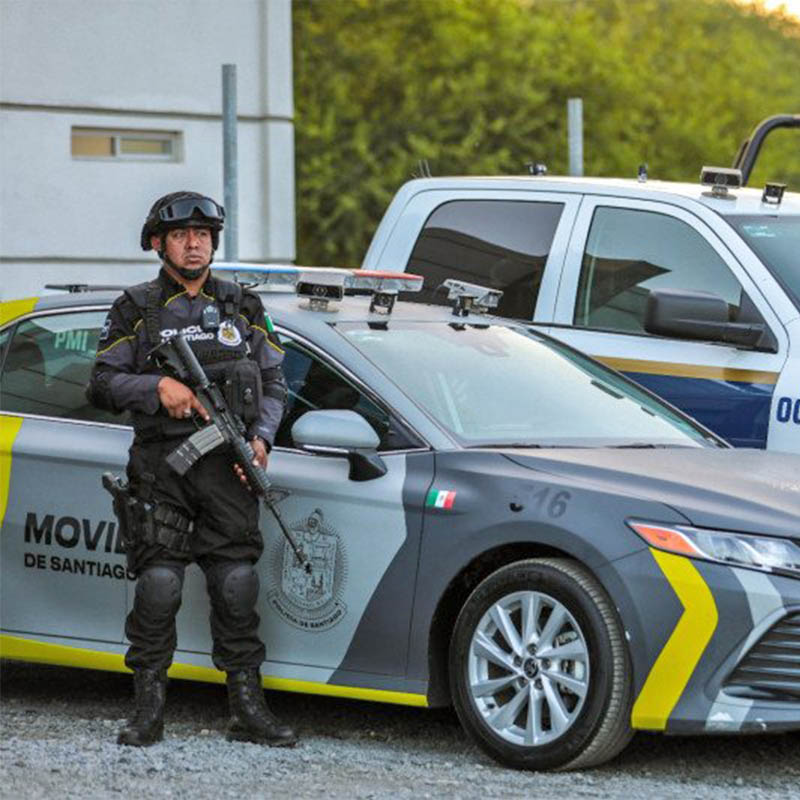 MicroCam mounted mobile LPR camera installed on police car for public safety in Santiago, Mexico