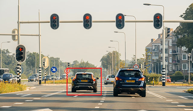 red light crossing vehicle recognition